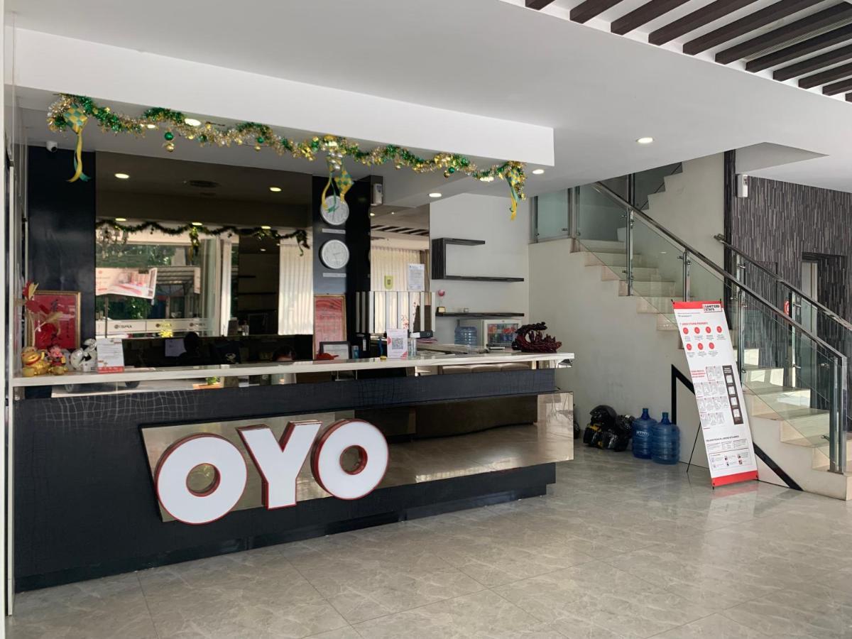 Oyo 676 Hotel Osaka Batam Eksteriør billede