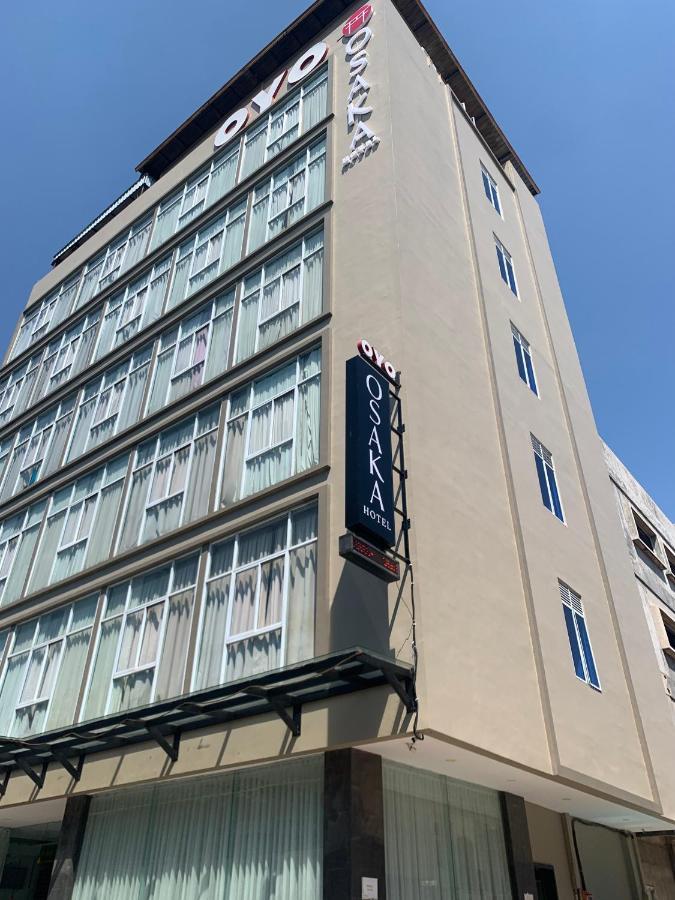 Oyo 676 Hotel Osaka Batam Eksteriør billede