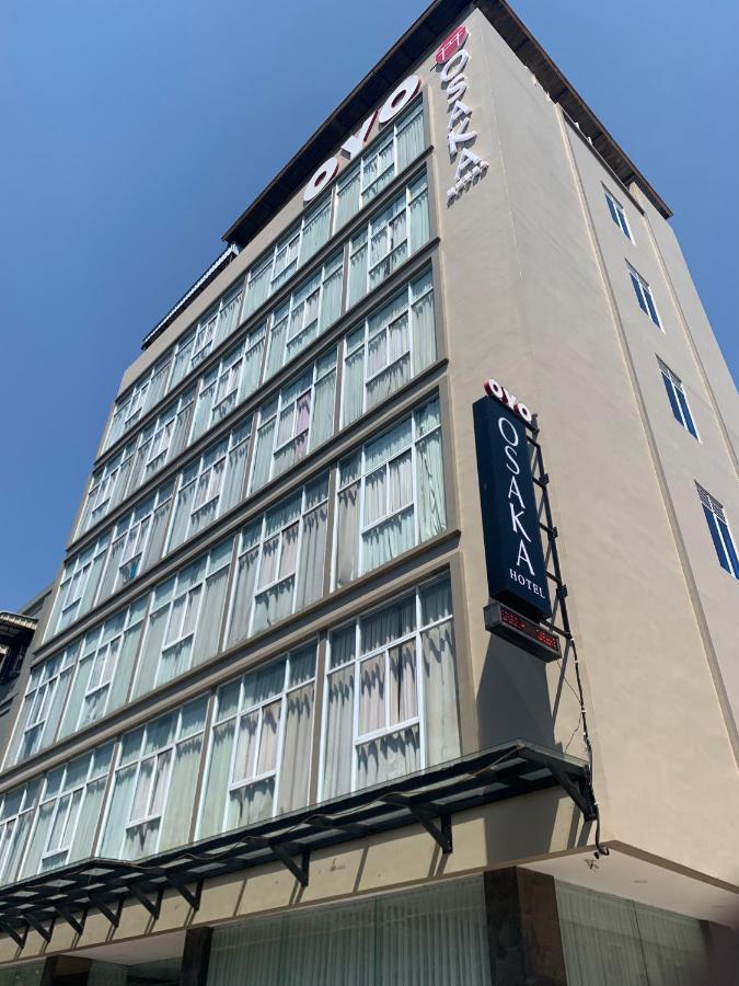 Oyo 676 Hotel Osaka Batam Eksteriør billede
